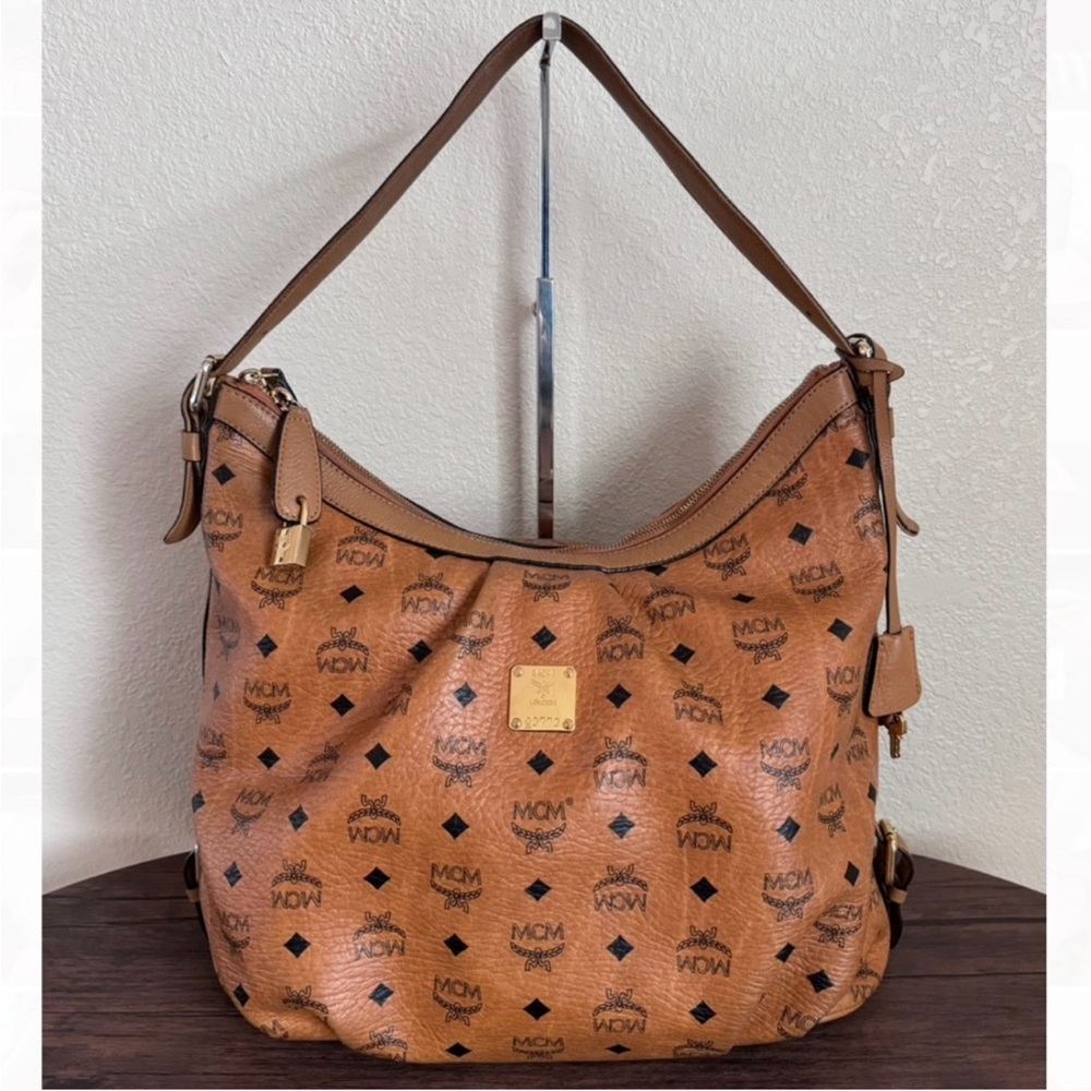 AUTHENTIC MCM Visetos Large Leather Shoulder Bag